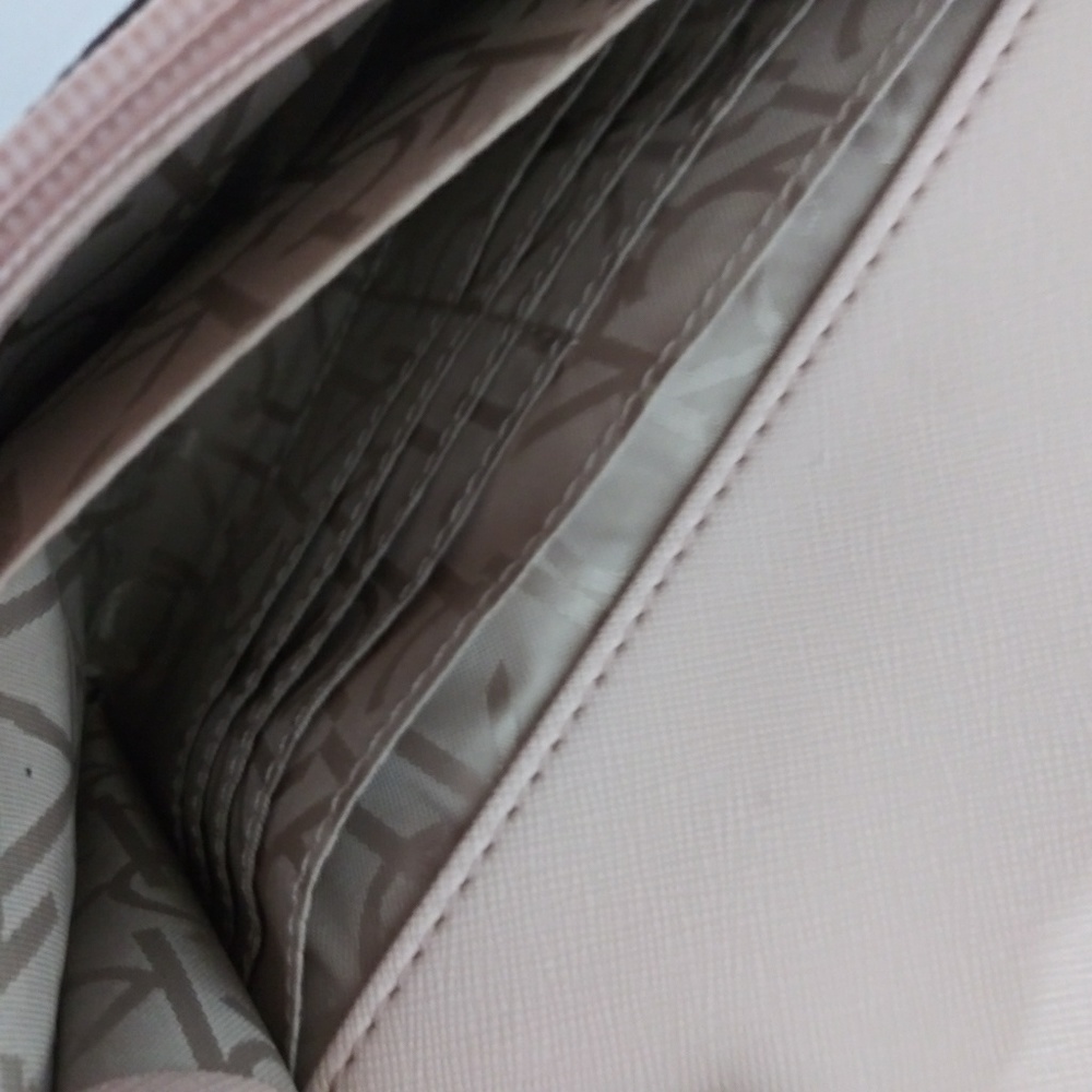 NWT CALVIN KLEIN LOGO MINI CROSSBODY BAG CLUTCH - Picture 5 of 8